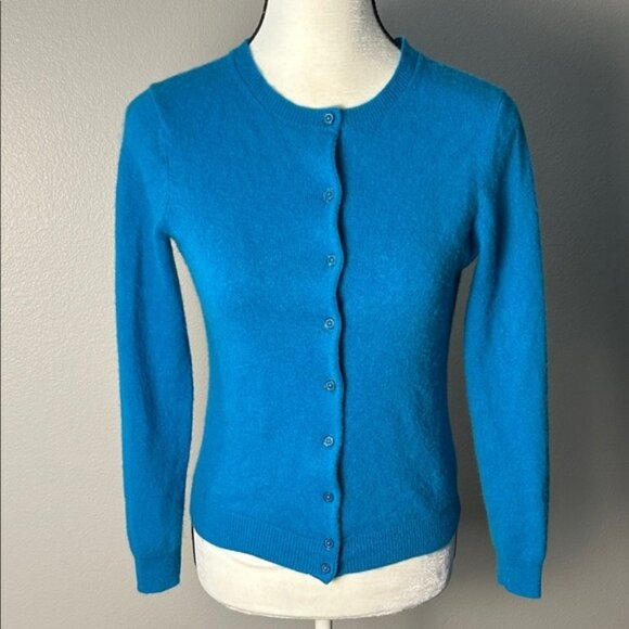 C By Bloomingdales Sweaters - Cashmere Cardigan Sweater